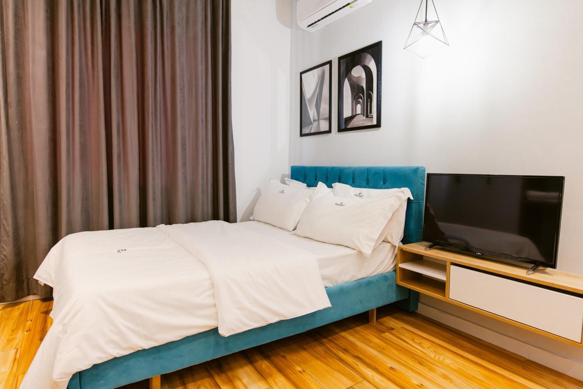 Durres Str Modern Apartments - The Nest ティラナ エクステリア 写真