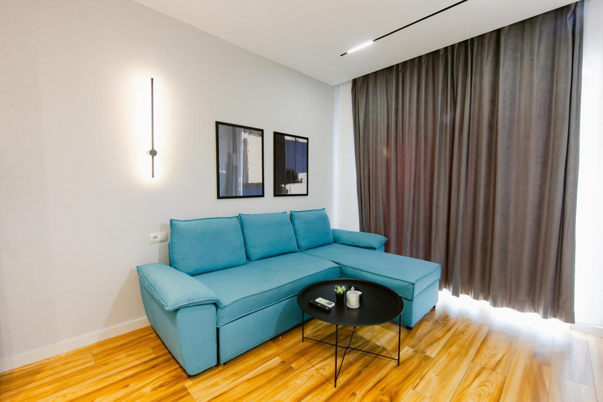 Durres Str Modern Apartments - The Nest ティラナ エクステリア 写真