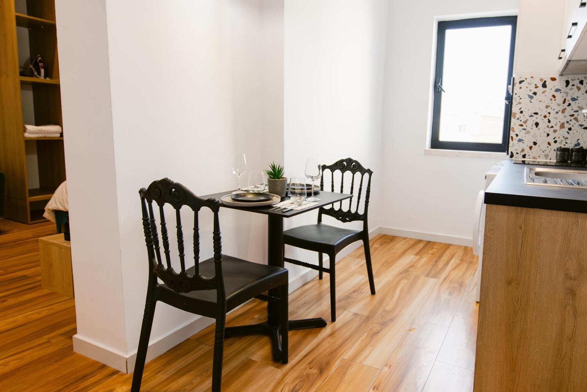 Durres Str Modern Apartments - The Nest ティラナ エクステリア 写真